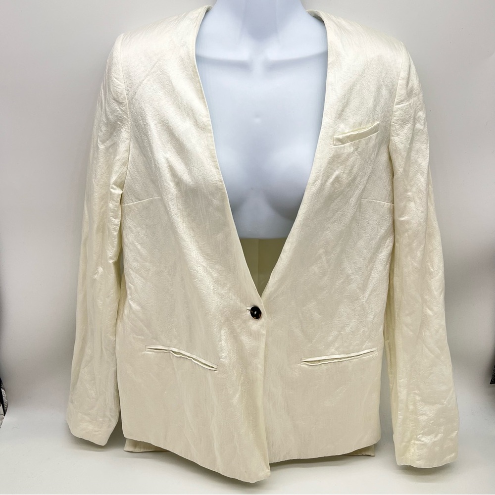 Elizabeth and James Cream Blazer